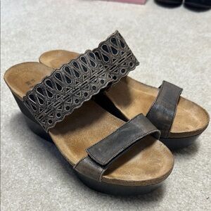 Naot Women's Brown Wedge Sandals 39